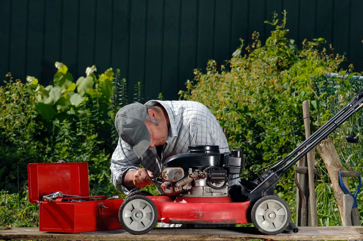 The Artistry and Know-How: Traversing the World of Lawn Mower Repair
